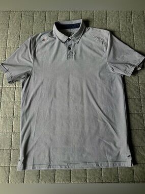Rhone Men's Commuter Polo Shirt Navy Blue Striped Size Medium